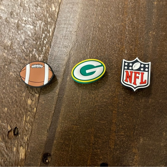 3 Piece NFL‎ Green Bay Packers Crocs Charms Set - Buy 3 of More Get 50% OFF - Picture 2 of 3